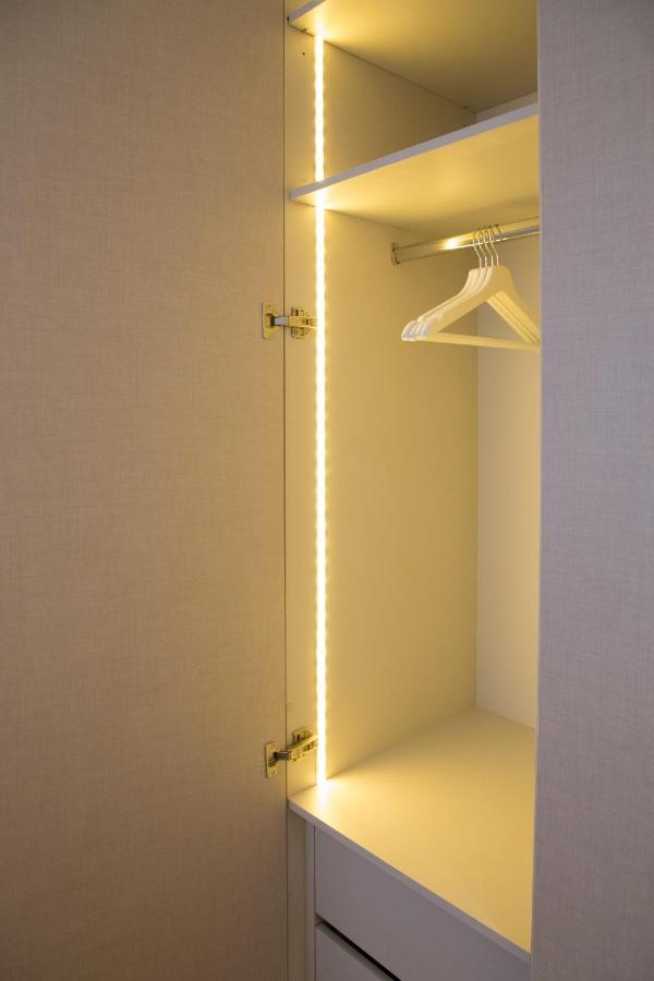 Athenais Luxury Apartment ภายนอก รูปภาพ
